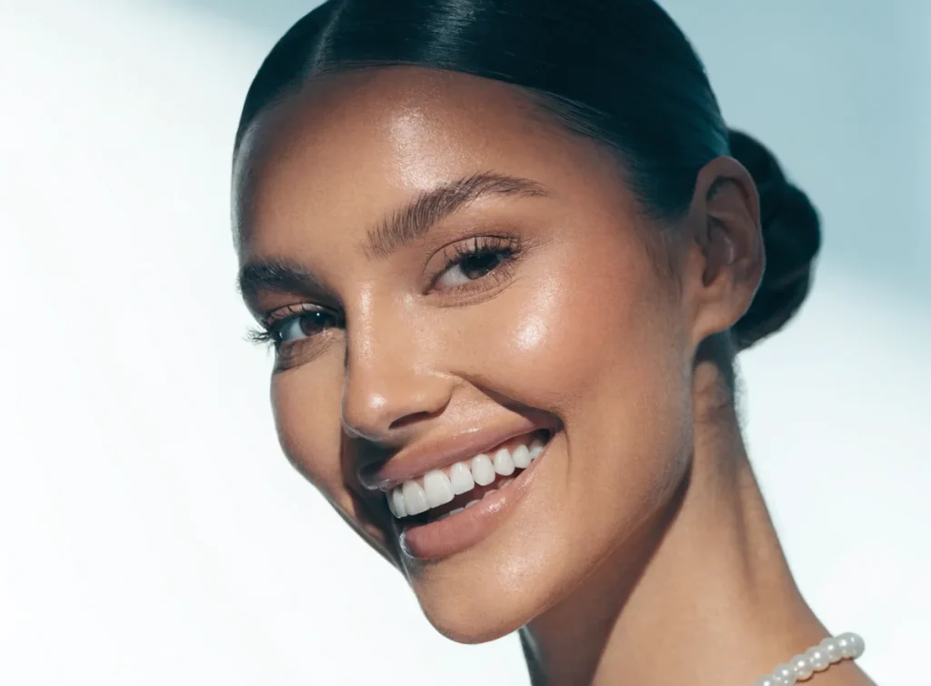 Hollywood Smile